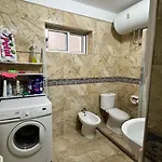 Ajla S Apartamens Апартаменты Тирана
