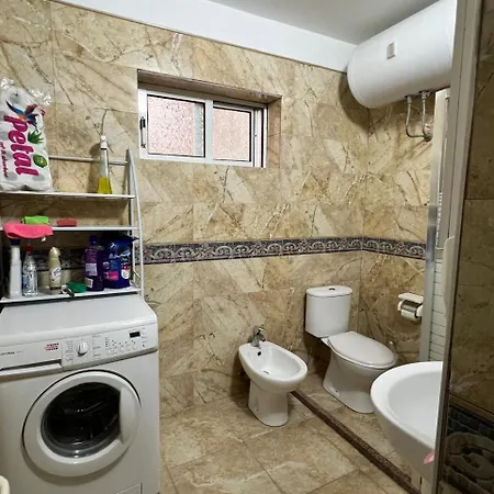 Ajla S Apartamens شقة تيرانا