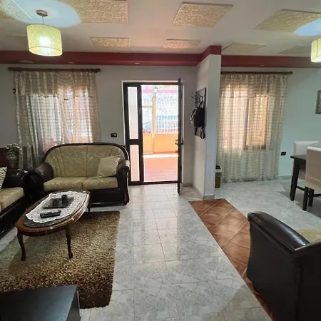 아파트 Ajla S Apartamens *