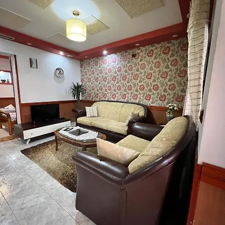 Ajla S Apartamens *