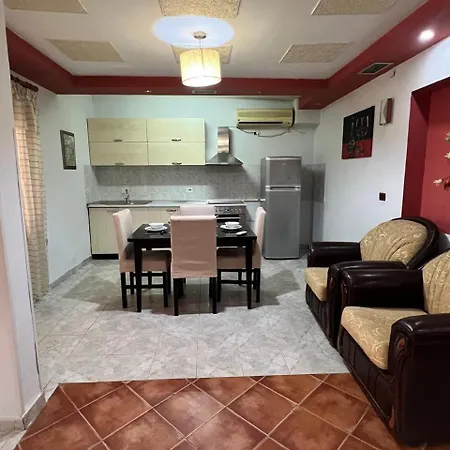 Ajla S Apartamens *