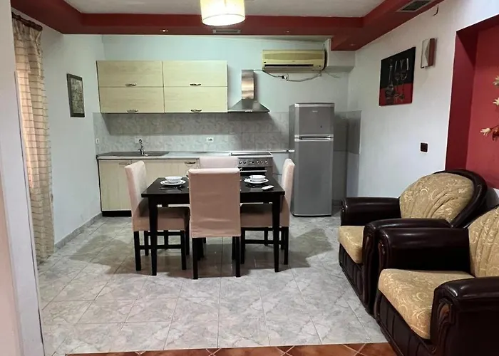 Ajla S Apartamens *